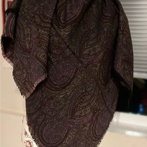 Paisley Patterned Shawl wool